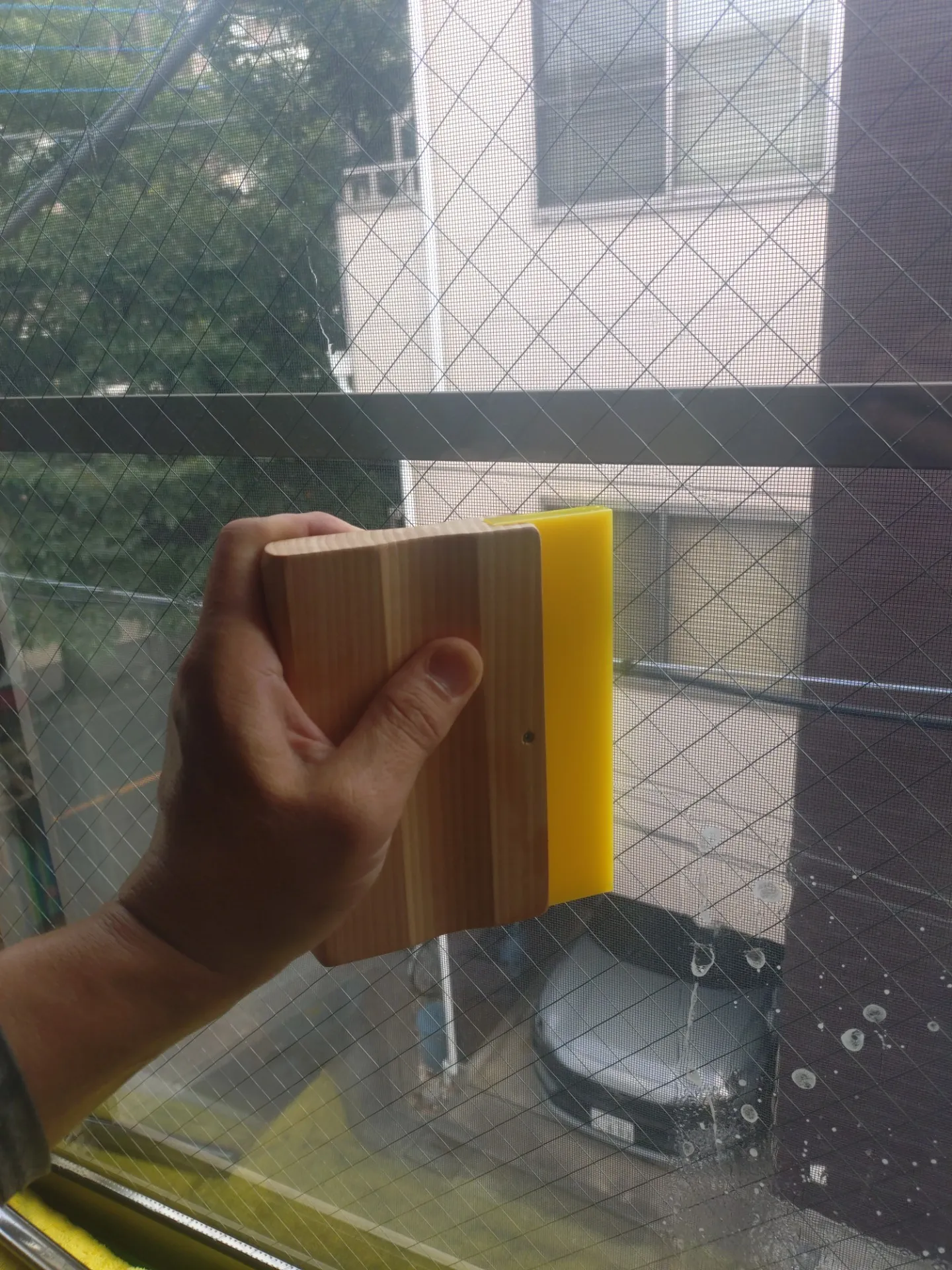 施工中